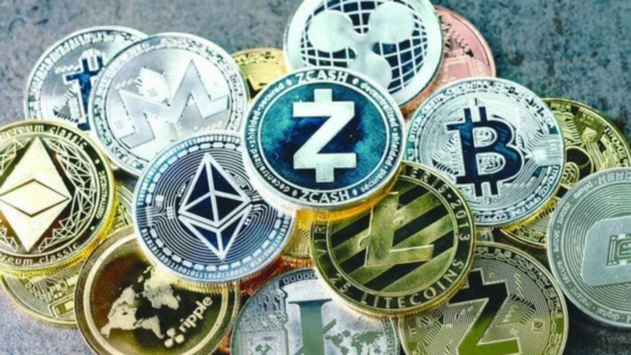 Ak&yacute; je rozdiel medzi DeFi a digit&aacute;lnou kryptomenou?
