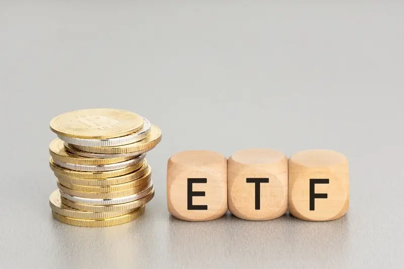 Existuje kryptomena etf na blockchain?
