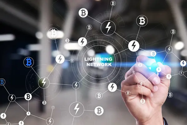 Je Lightning Network s&uacute;kromn&aacute;?
